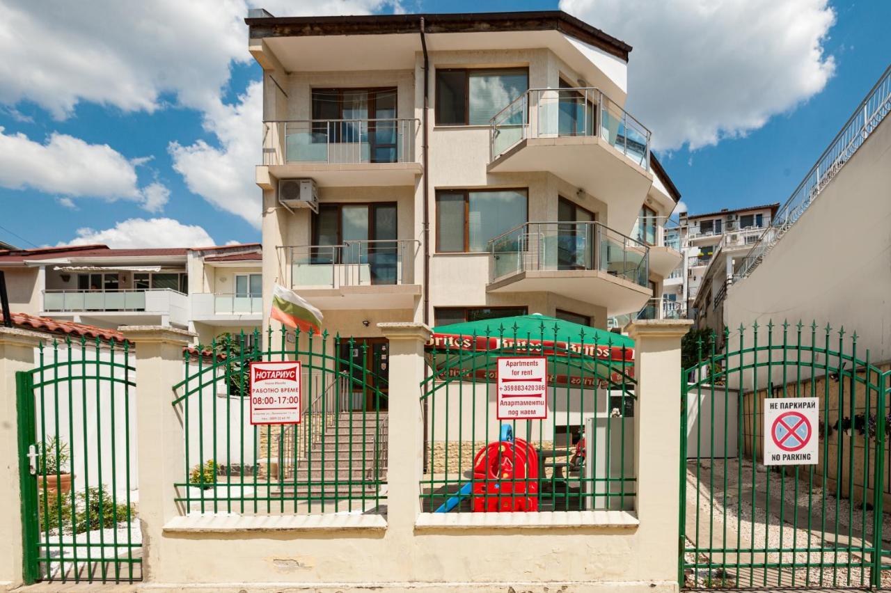 Апартамент Морски Бриз Balchik Exterior foto
